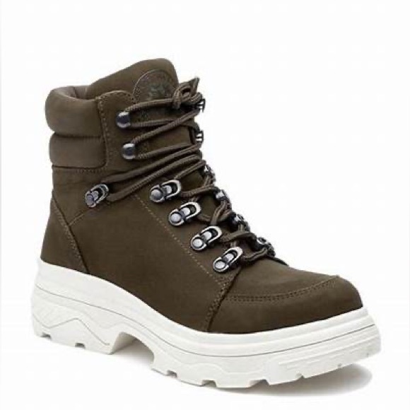JSlides Reign Khaki Nubuck Boot - Size 8 - Picture 1 of 4